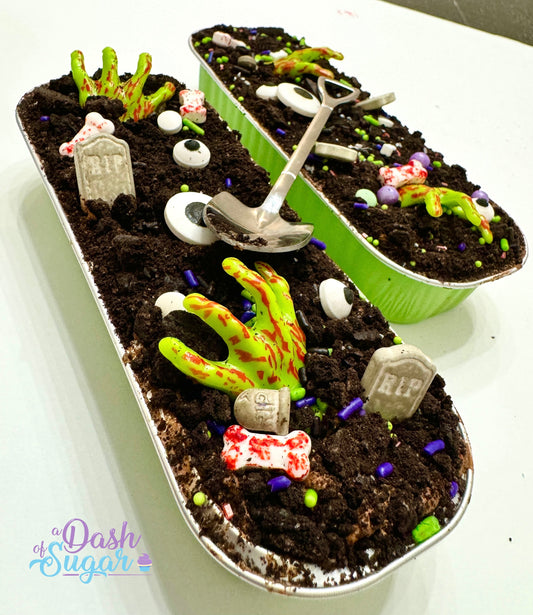 Graveyard Mini Cakes (2)